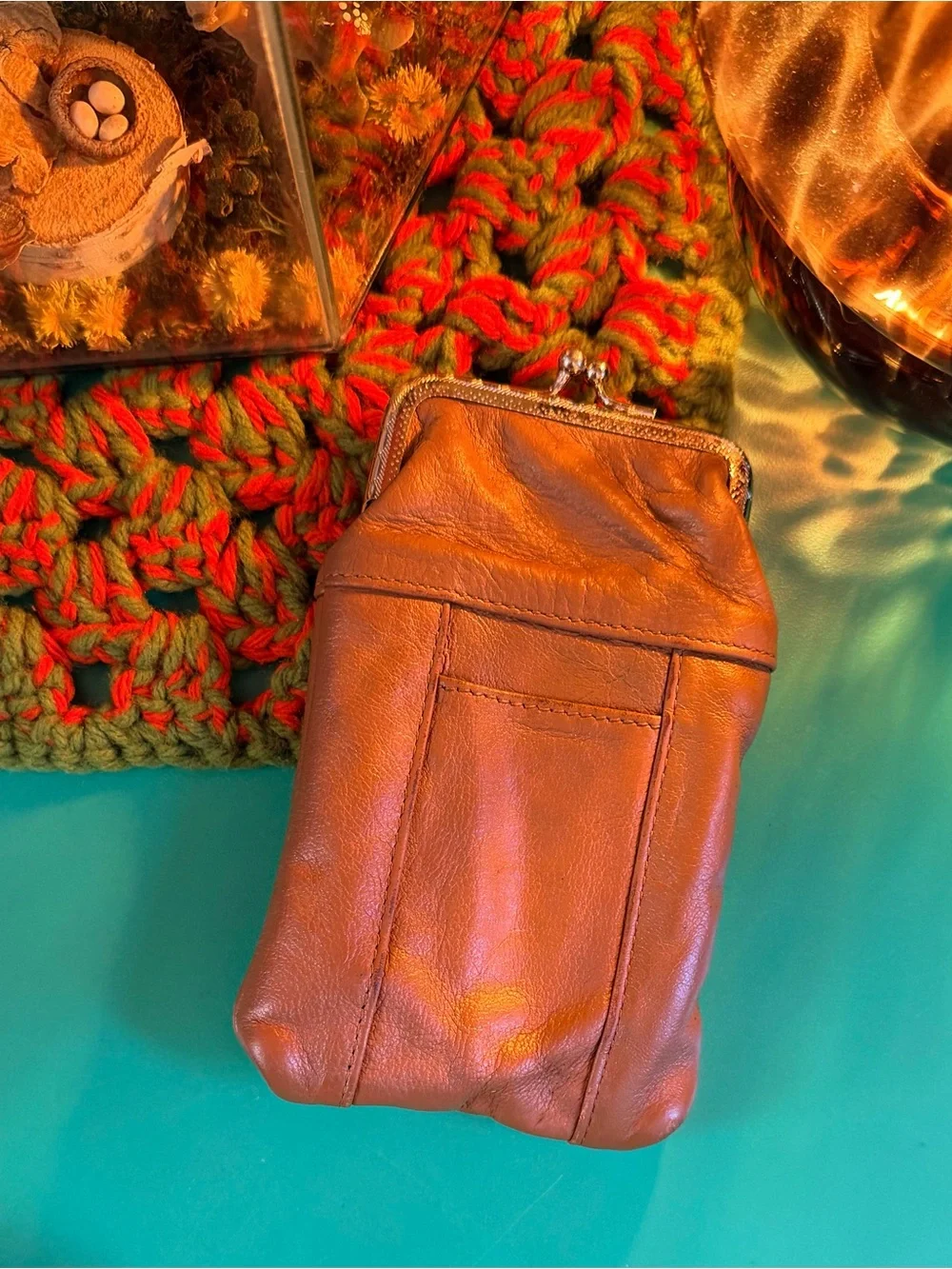 🚬 Vintage-Inspired Faux-Leather Kiss-Lock Cigarette & Lighter Pouch 🚬